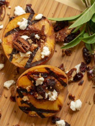 cropped-Grilled-Peaches-with-Goat-Cheese-Pecans-and-Cranberries-5.jpg