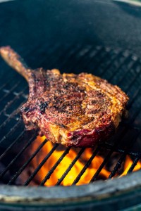 Porterhouse Vs Ribeye: What's The Difference? - Kitchen Laughter