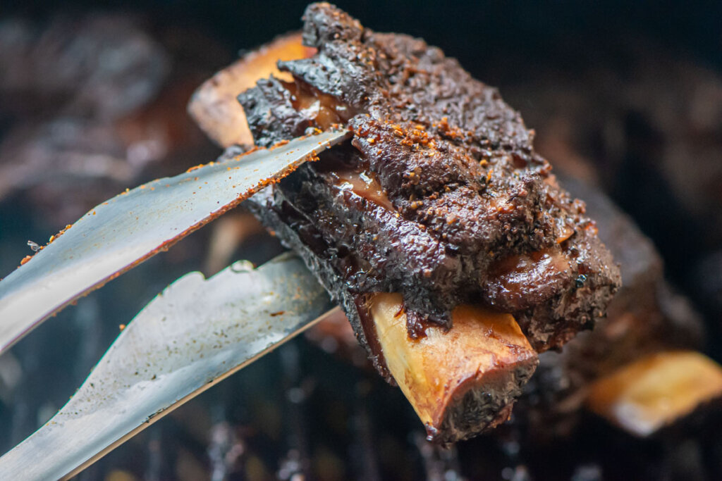 Smoked Beef Chuck Short Ribs - Kitchen Laughter